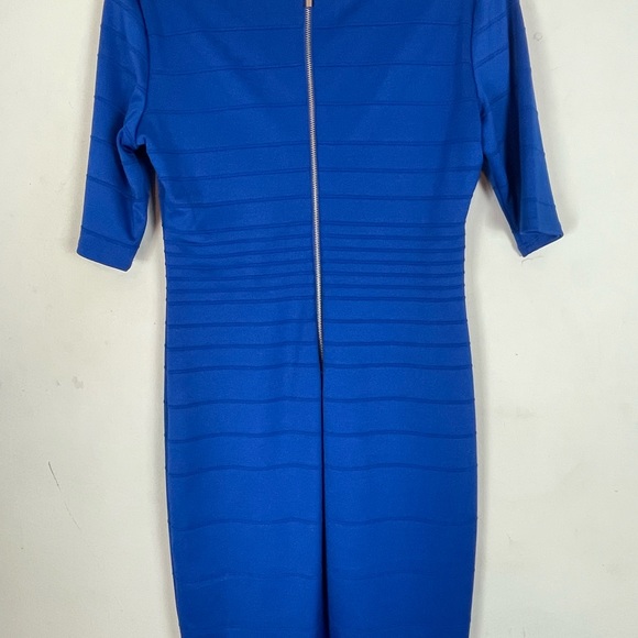Bisou Bisou Blue Fitted Cap Sleeve Dress EUC Size 12 - Picture 3 of 7